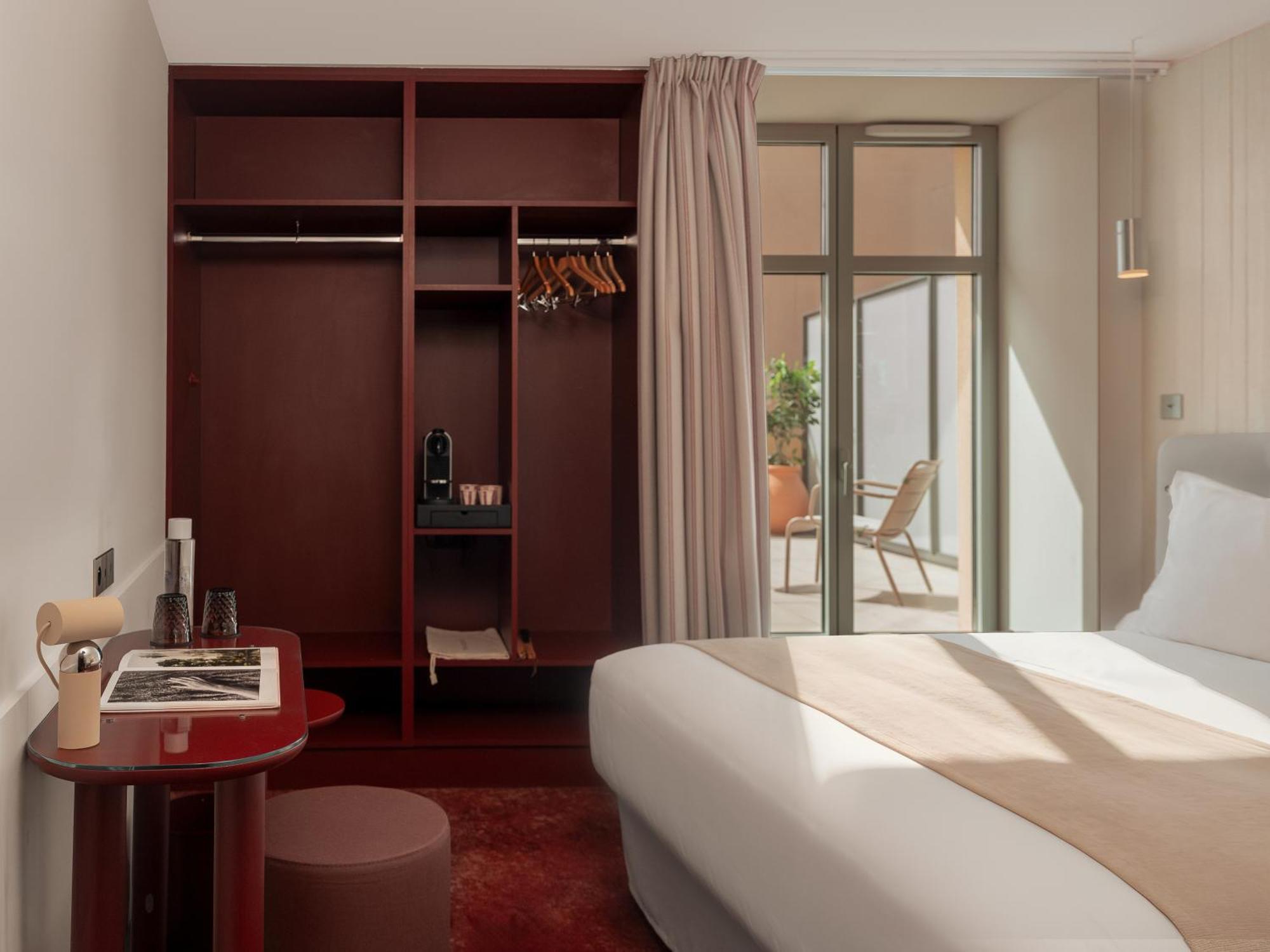 Superior Double or Twin Room with Terrace